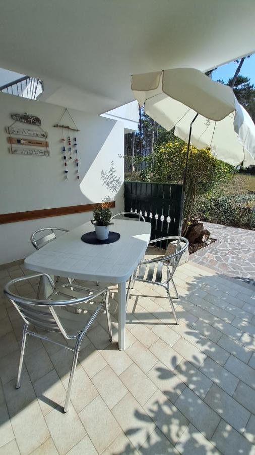 Villa Barbara Fra I Pini Lignano Sabbiadoro Extérieur photo