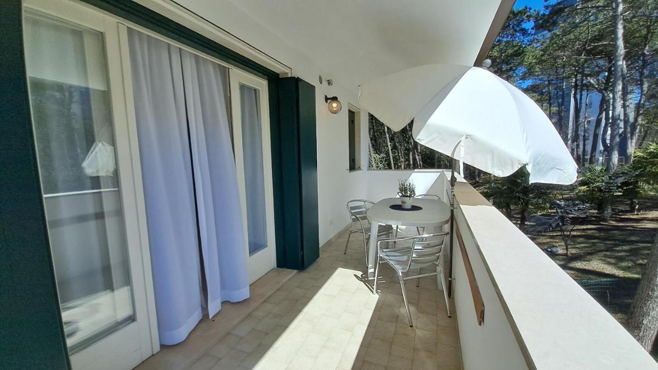 Villa Barbara Fra I Pini Lignano Sabbiadoro Extérieur photo