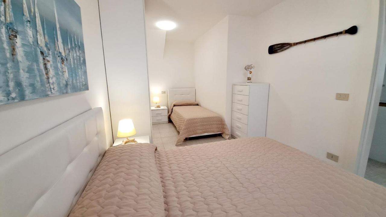 Villa Barbara Fra I Pini Lignano Sabbiadoro Extérieur photo