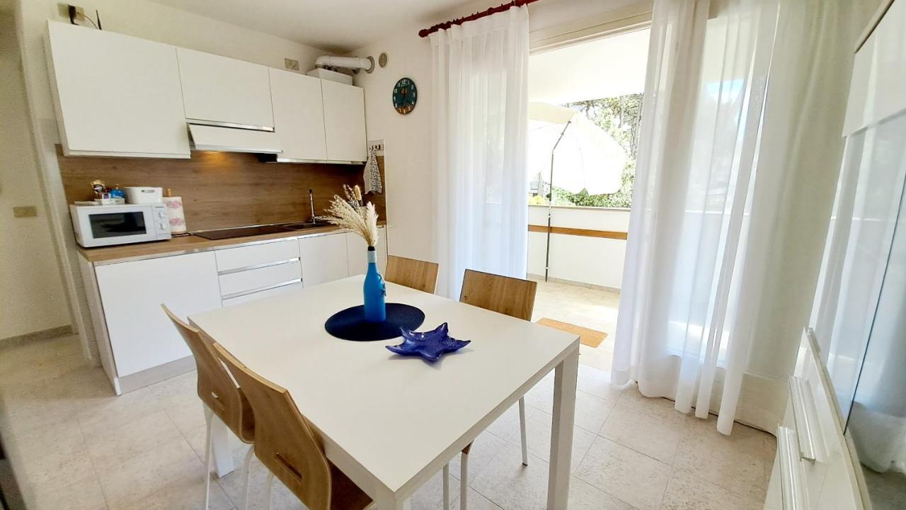 Villa Barbara Fra I Pini Lignano Sabbiadoro Extérieur photo